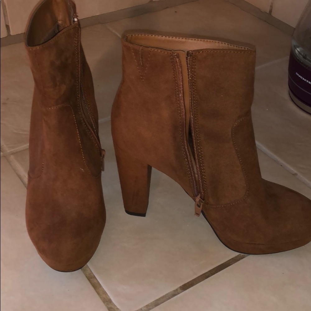 Mossimo Ankle boots Size 9.5